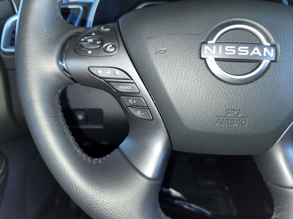 Certified 2024 Nissan Murano SV w/ SV Midnight Edition Package image 23