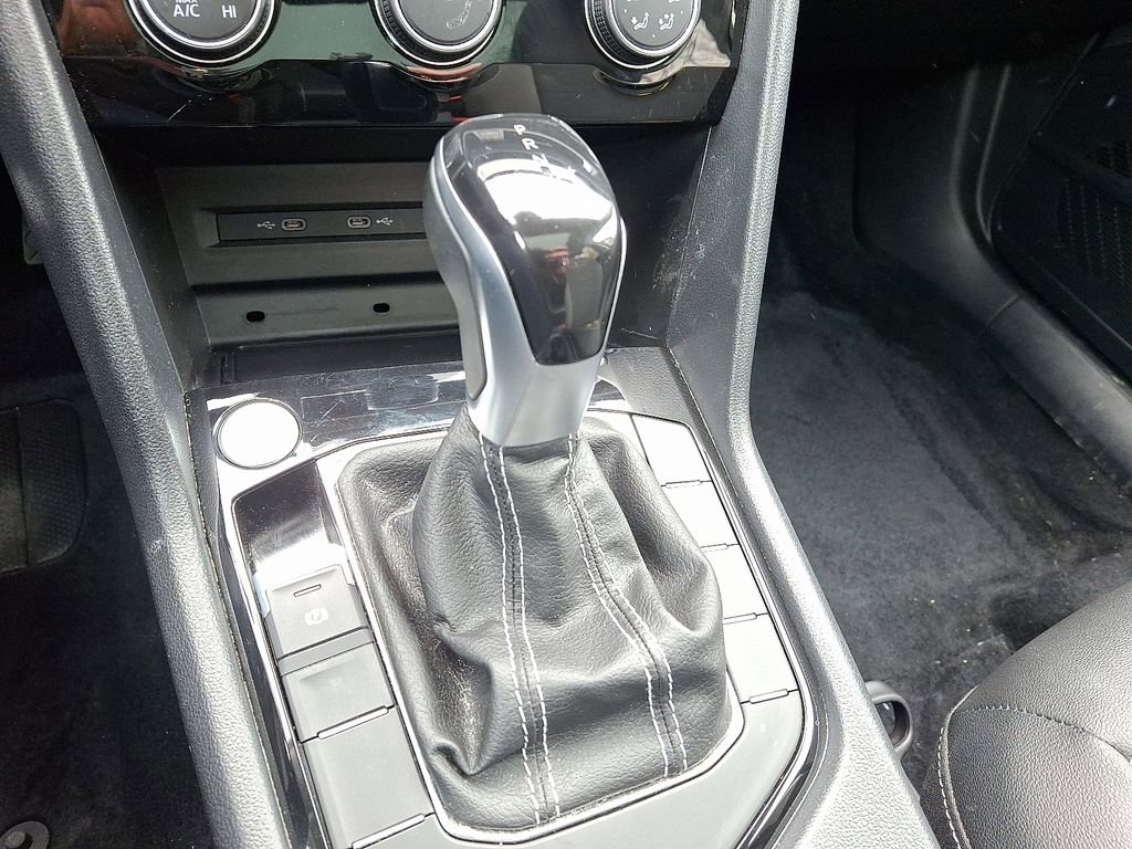 Used 2023 Volkswagen Taos SE image 18