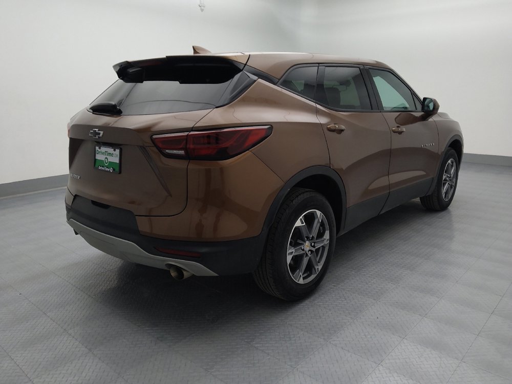 Used 2023 Chevrolet Blazer LT w/ Driver Confidence Package image 9