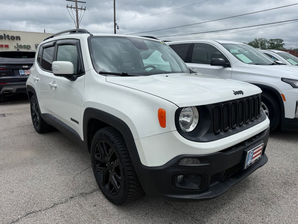 Used 2018 Jeep Renegade Altitude FWD image 10