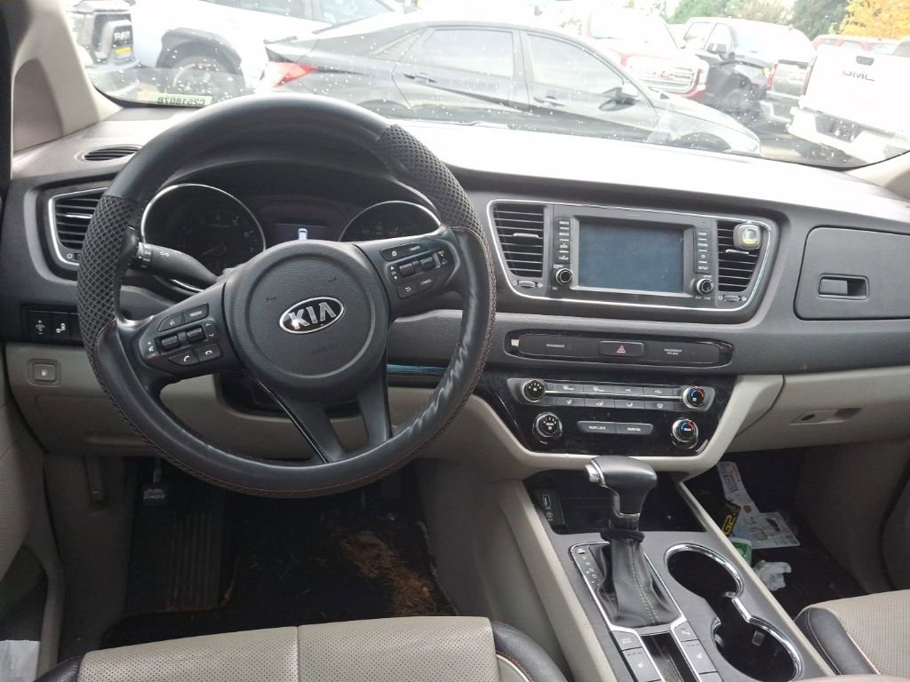 Used 2019 Kia Sedona EX image 13