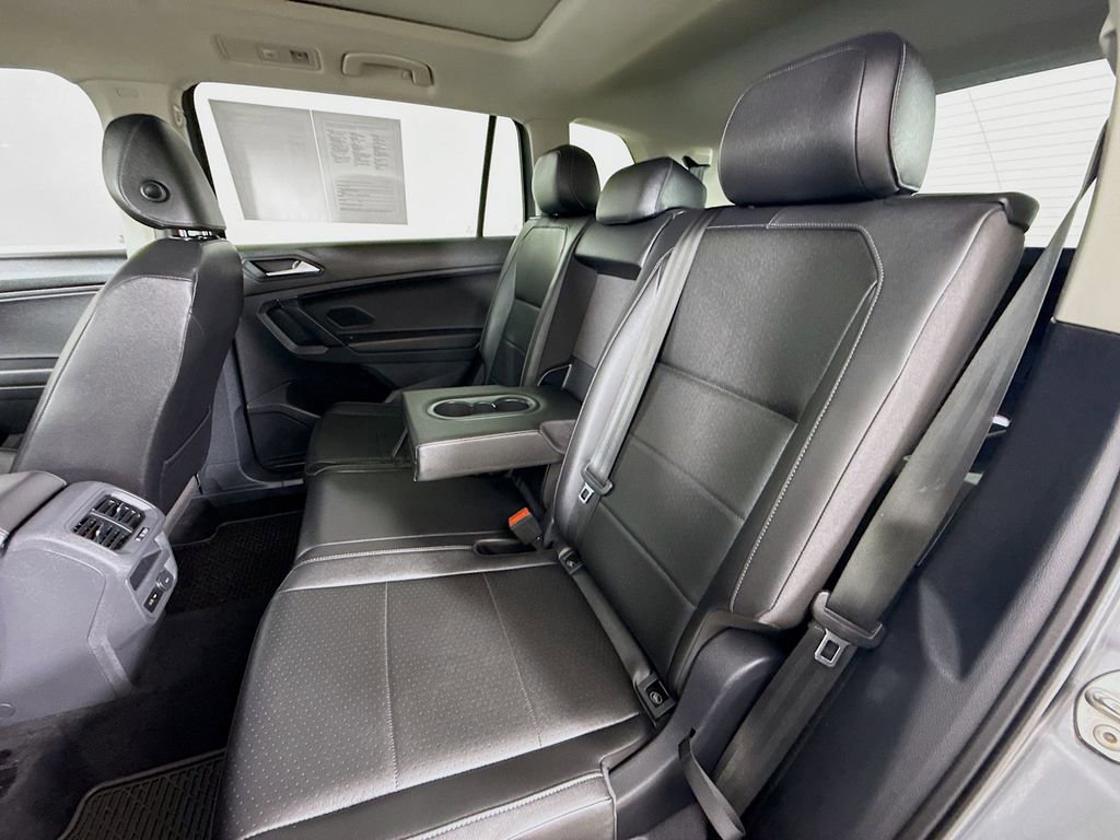 Used 2019 Volkswagen Tiguan SEL image 28
