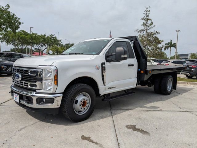 Used 2024 Ford F350 XL w/ XL Chrome Package image 7