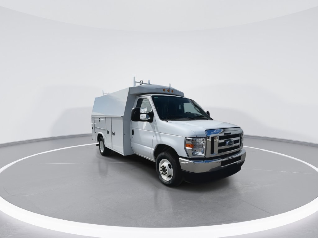 New 2025 Ford E-350 and Econoline 350 Super Duty w/ Power Equipment Group RWD image 2