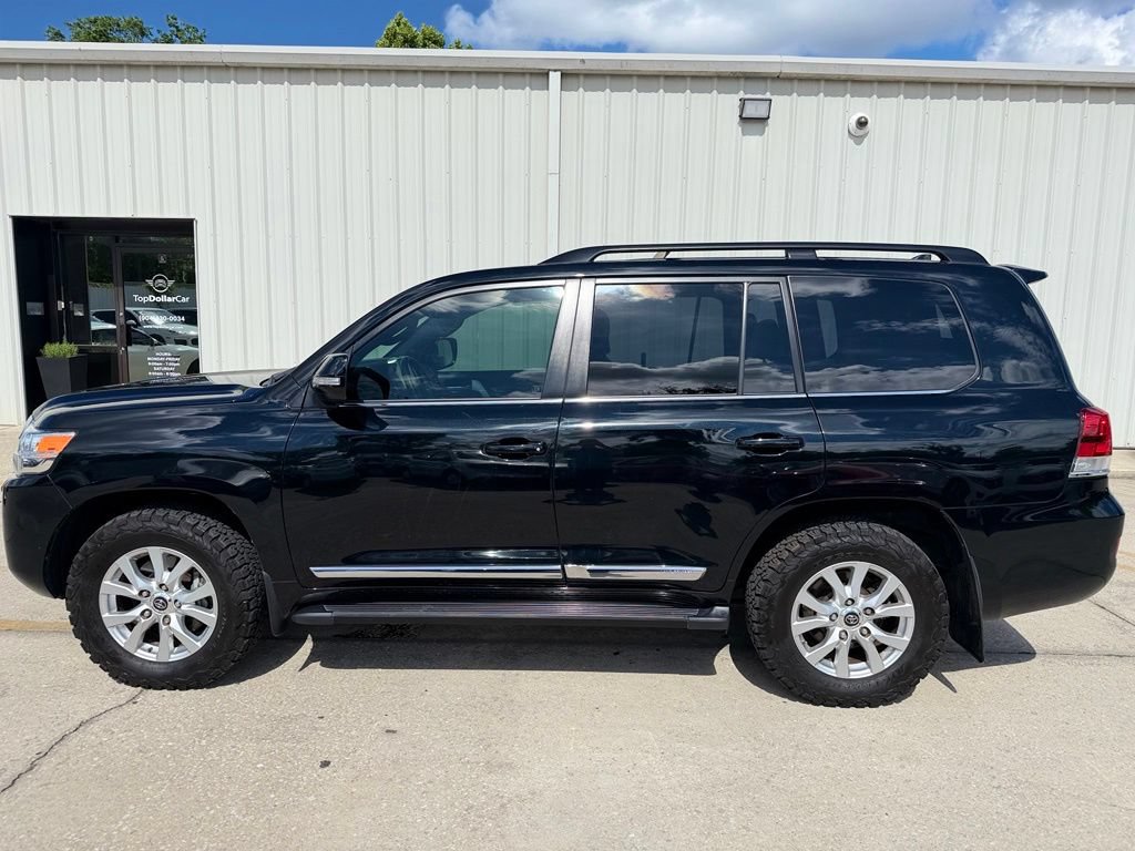 Used 2019 Toyota Land Cruiser AWD/4WD image 2