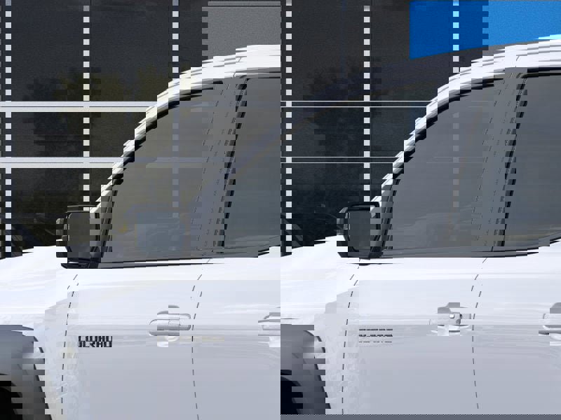 New 2024 Chevrolet Colorado ZR2 w/ ZR2 Bison Edition image 12