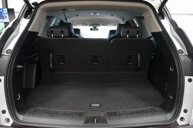 Used 2020 Buick Enclave Essence image 51