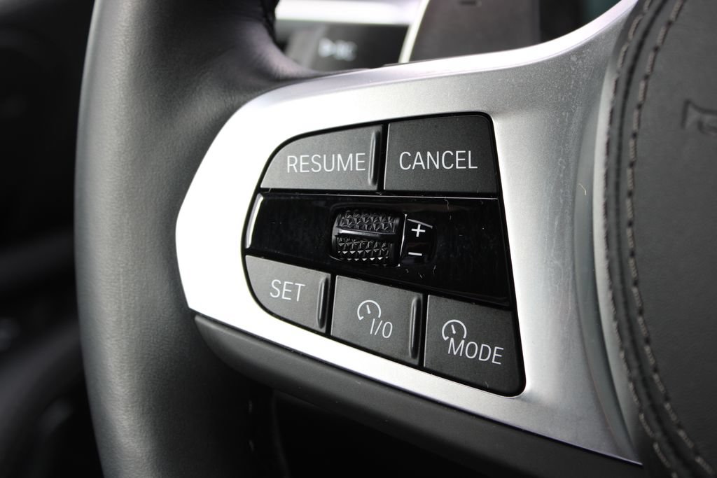 Used 2026 BMW X5 xDrive40i w/ M Sport Package AWD/4WD image 13