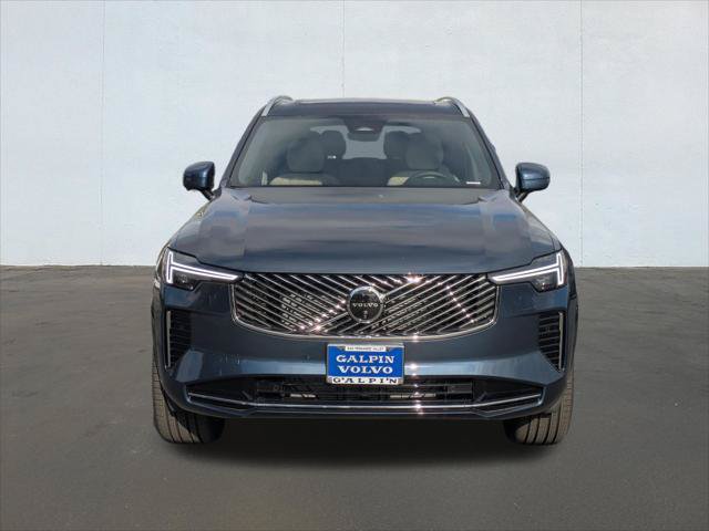 New 2026 Volvo XC90 B6 Plus w/ Protection Package Premier AWD/4WD image 4