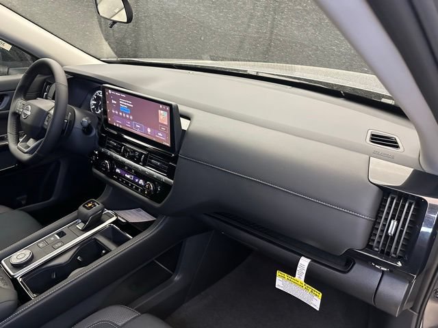New 2026 Nissan Pathfinder SV AWD/4WD image 17