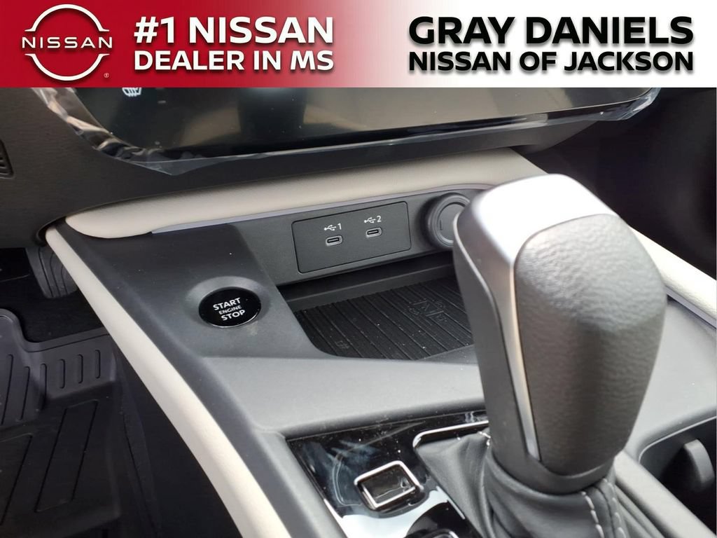 New 2026 Nissan Sentra SL w/ Floor Mat Package FWD image 18