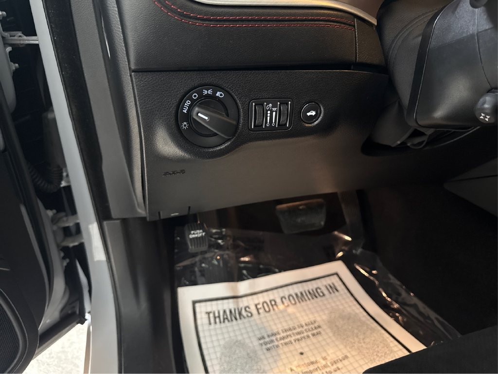 Used 2022 Dodge Charger Scat Pack RWD image 18