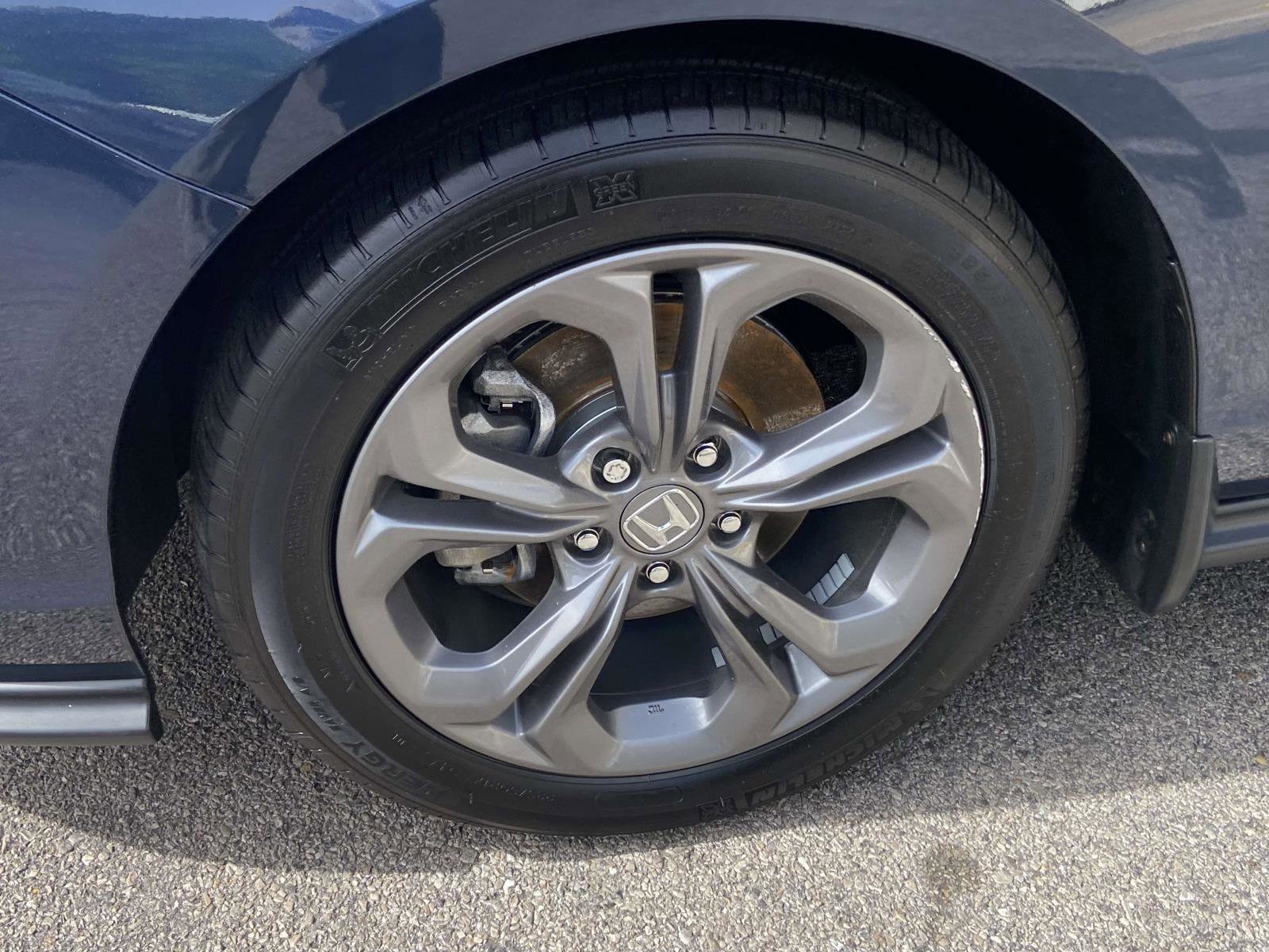 Certified 2024 Honda Accord EX image 5