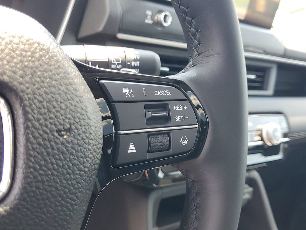 New 2026 Honda Pilot Touring image 18