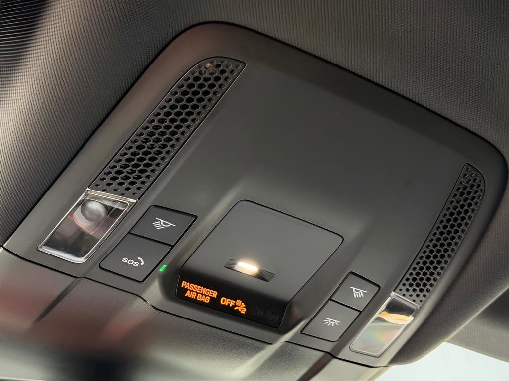 Used 2022 Audi e-tron GT Prestige image 49