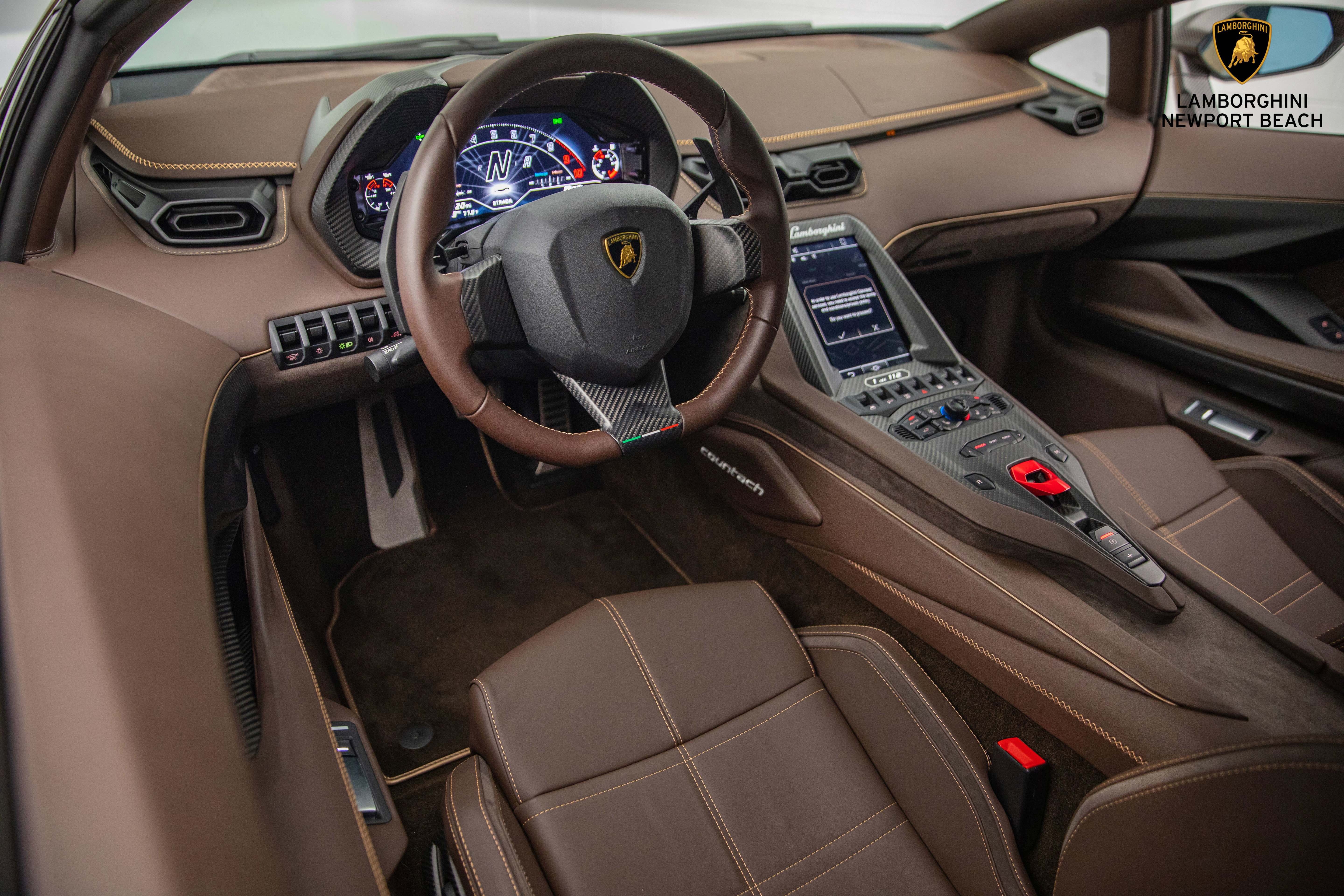 Used 2022 Lamborghini Aventador Countach image 23