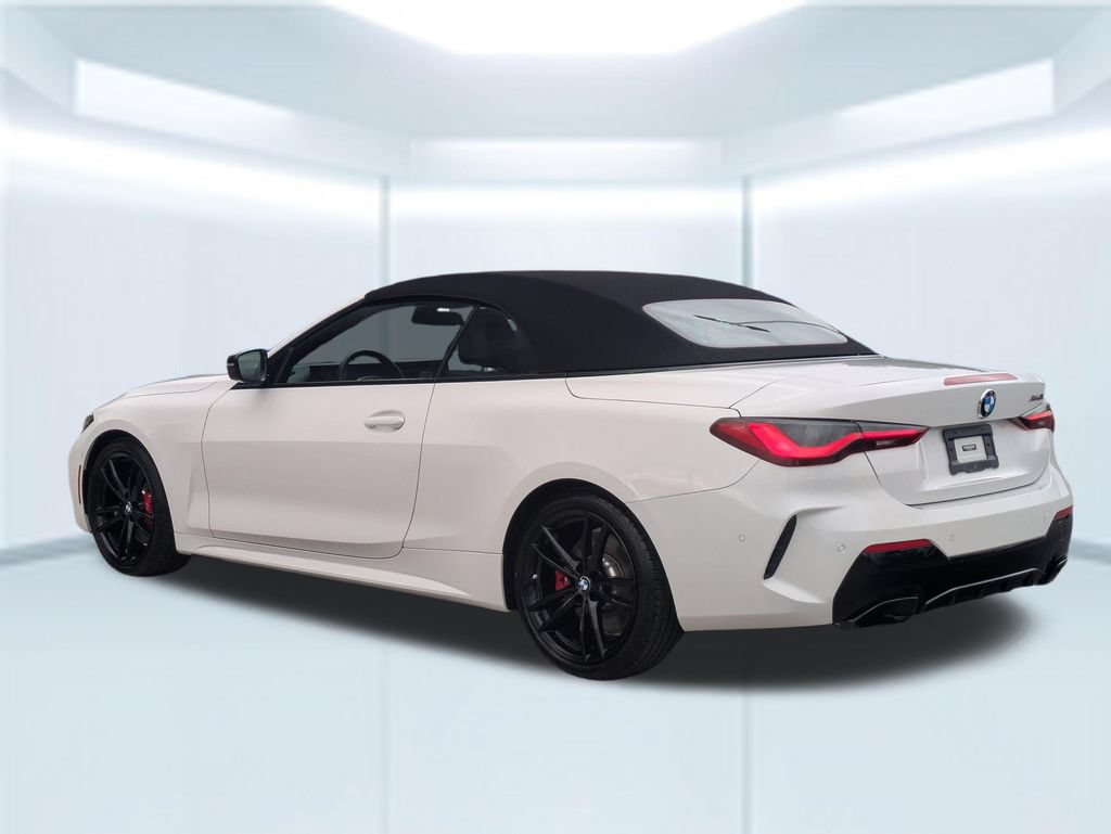 Used 2024 BMW M440i Convertible RWD video 3