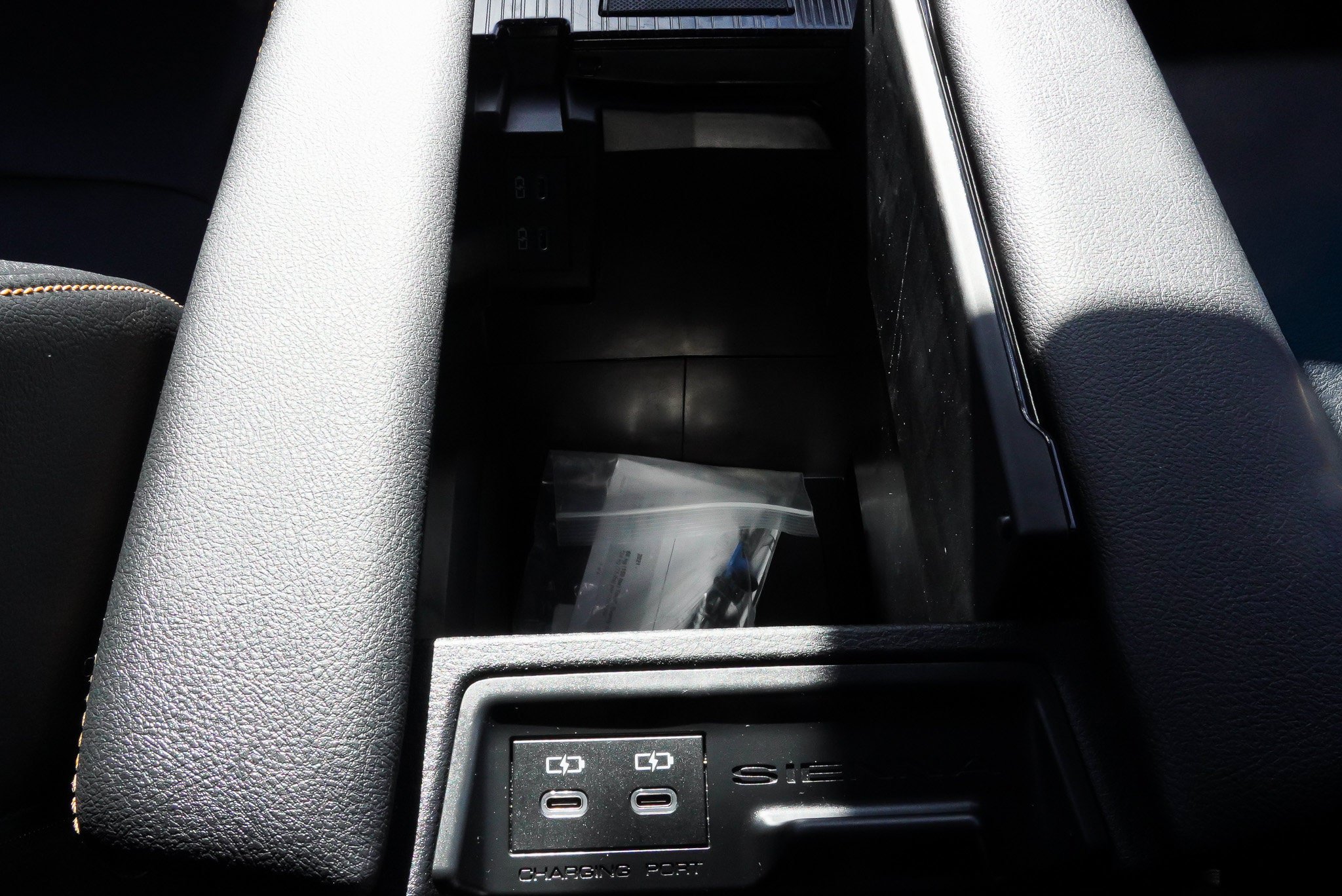 Certified 2025 Toyota Sienna XLE Woodland Edition AWD/4WD image 40