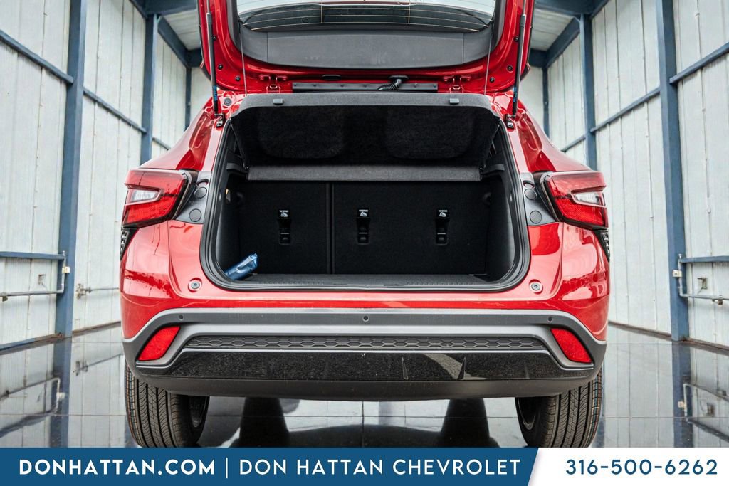 New 2026 Chevrolet Trax RS w/ Sunroof Package FWD image 33