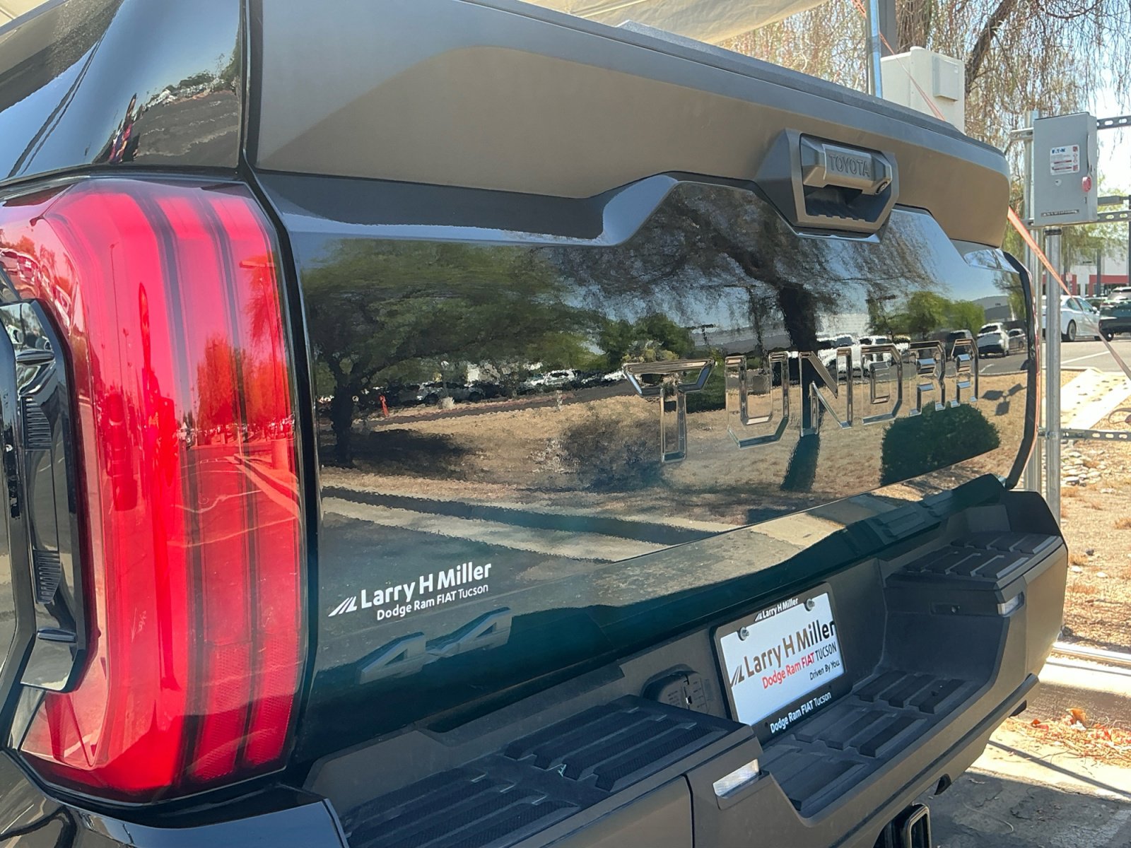 Used 2025 Toyota Tundra SR5 AWD/4WD image 22