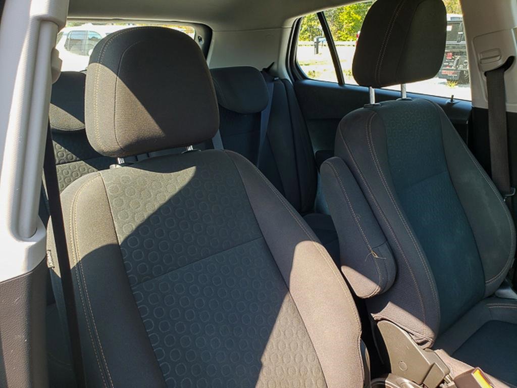 Used 2017 Chevrolet Trax LS image 30