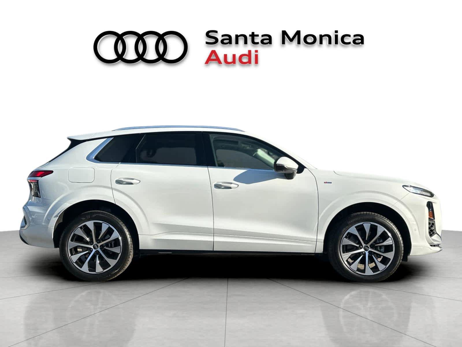 Used 2026 Audi Q3 quattro 2.0T AWD/4WD image 8