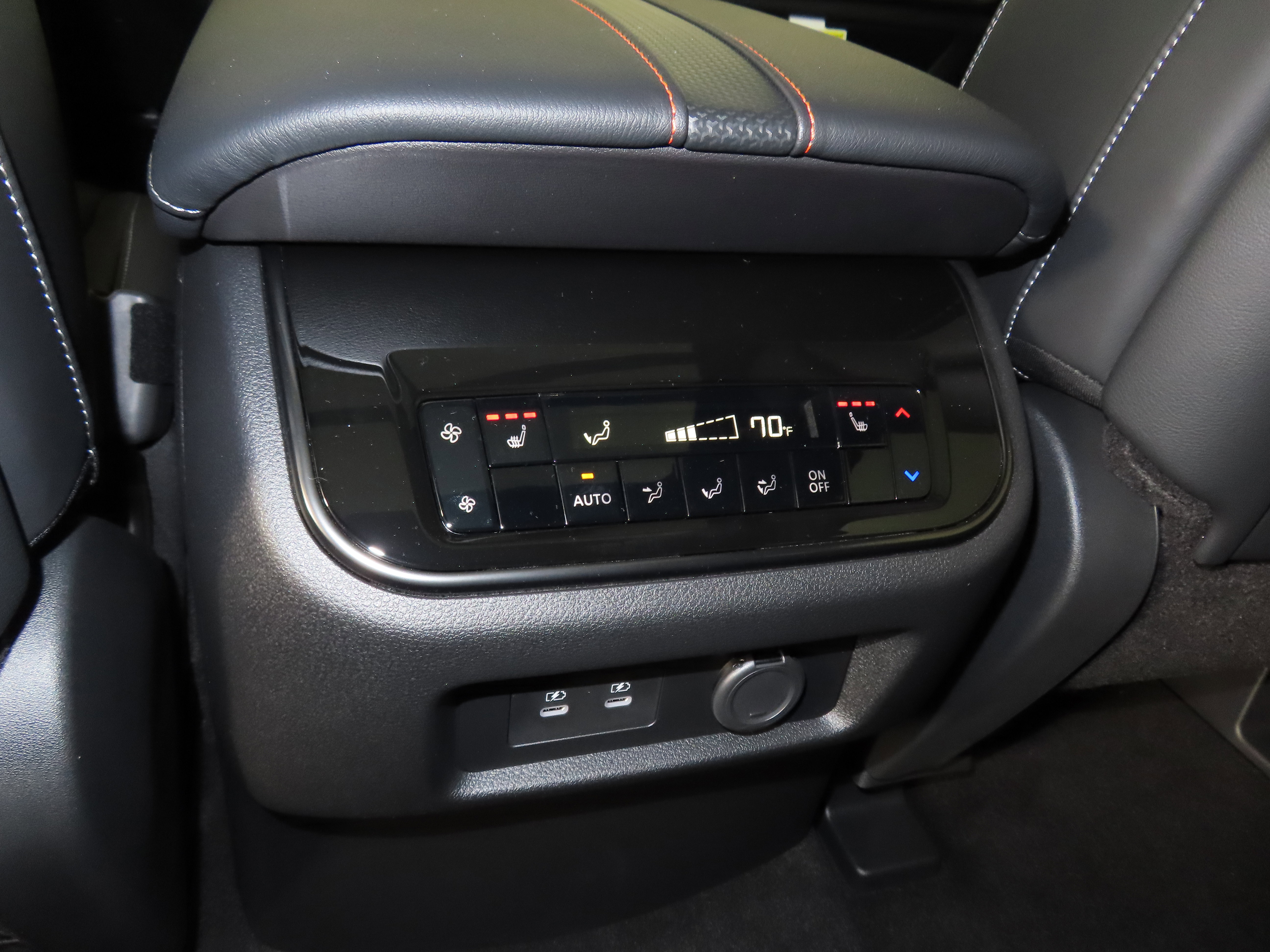 New 2026 Nissan Armada PRO-4X image 40