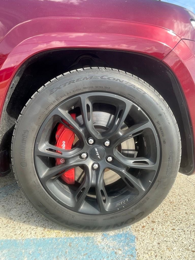 Used 2017 Jeep Grand Cherokee SRT image 18