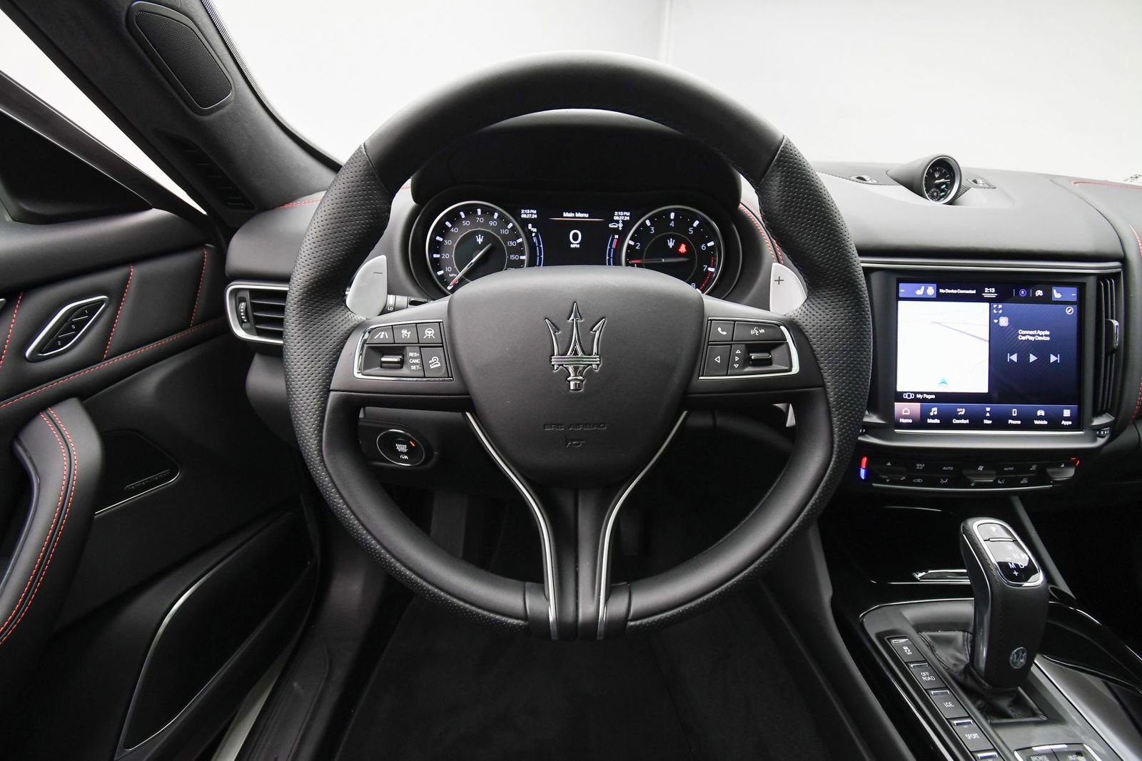 New 2024 Maserati Levante GT Ultima image 14