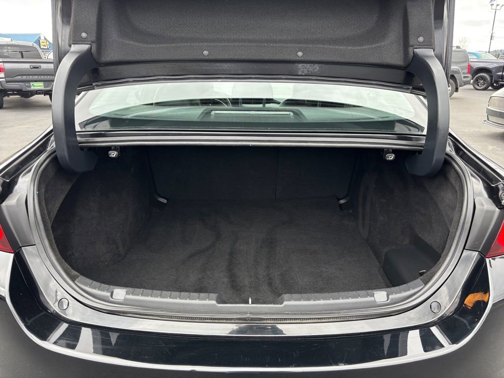 Used 2025 MAZDA MAZDA3 s image 25