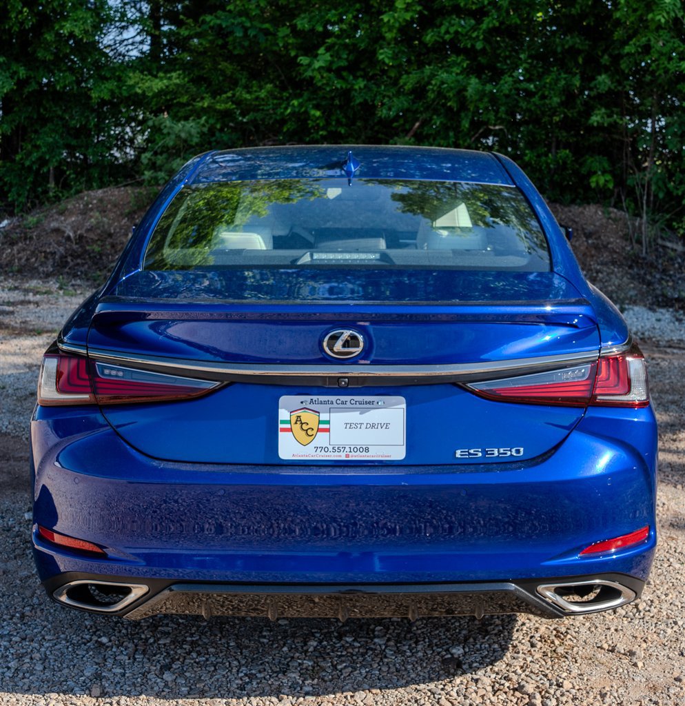Used 2022 Lexus ES 350 F Sport w/ Accessory Package 2 FWD image 4