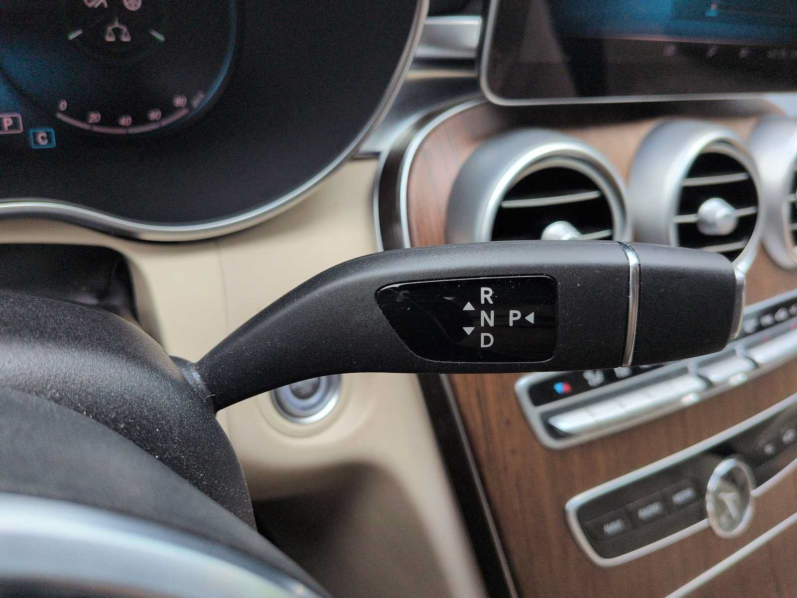 Used 2021 Mercedes-Benz C 300 4MATIC Sedan image 33