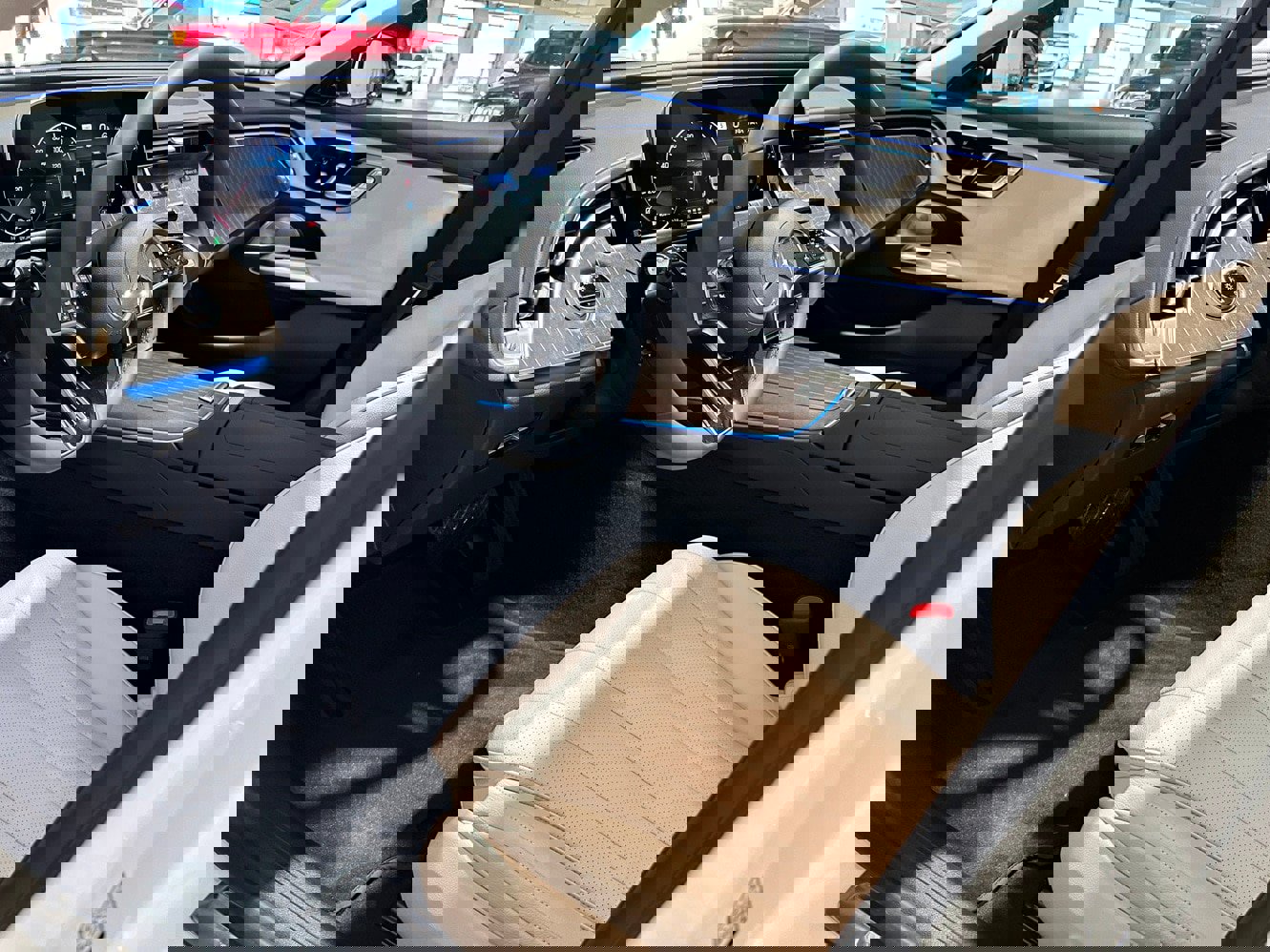 New 2026 Mercedes-Benz E 450 4MATIC Sedan image 7