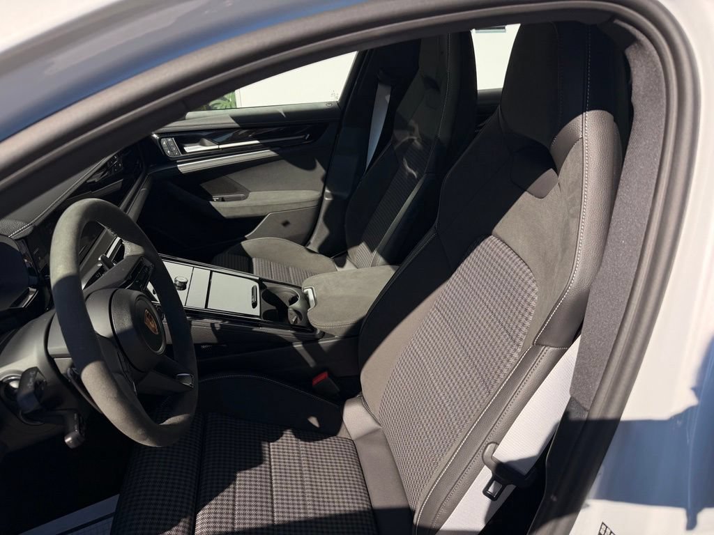 Used 2025 Porsche Panamera 4 AWD/4WD image 11