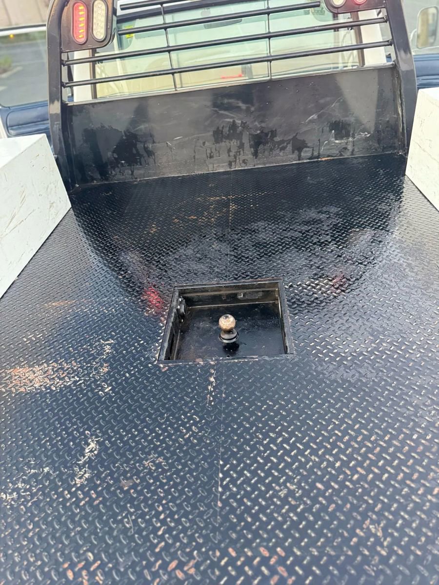 Used 1997 Ford F450 2WD Regular Cab Super Duty image 15