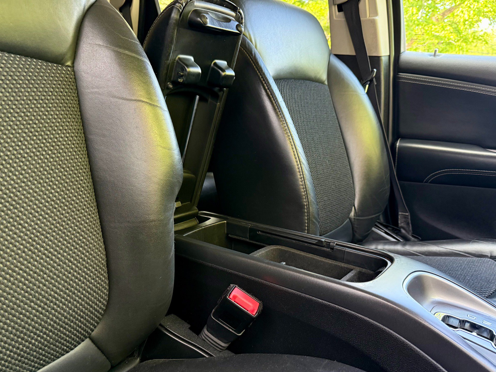 Used 2016 Dodge Journey Crossroad w/ Popular Equipment Group FWD image 40