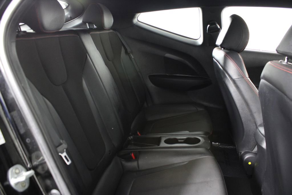 Used 2020 Hyundai Veloster 2.0 Premium FWD image 19