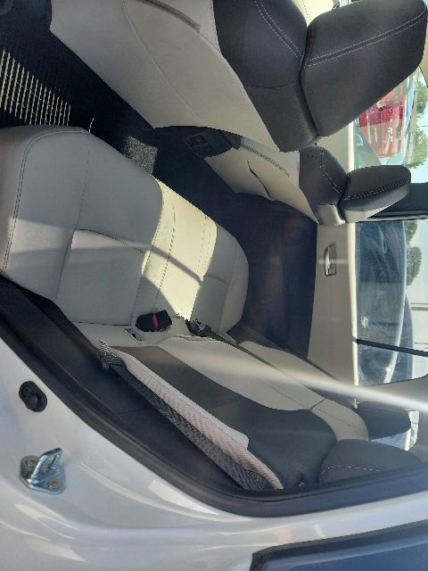 Used 2024 Toyota Corolla Cross XLE AWD/4WD image 3
