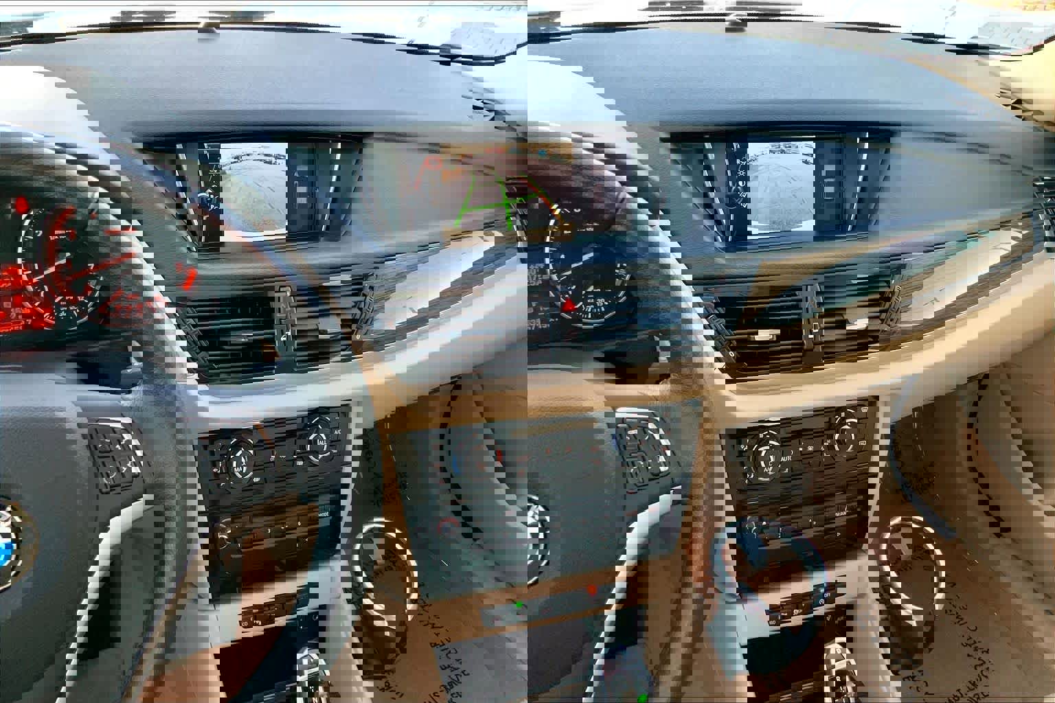 Used 2015 BMW X1 sDrive28i image 7