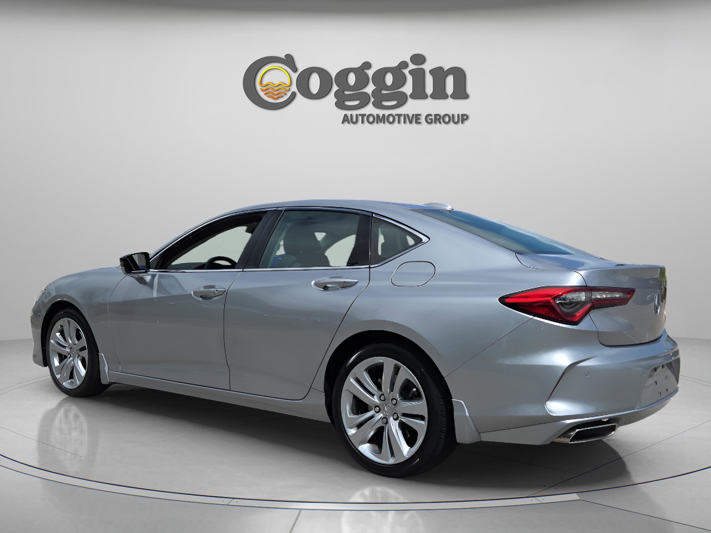 Used 2023 Acura TLX w/ Technology Package FWD image 3