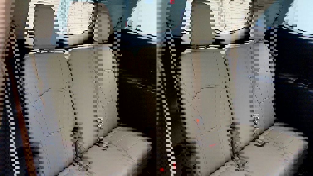 Used 2020 Buick Enclave Essence w/ Sport Touring Edition image 23