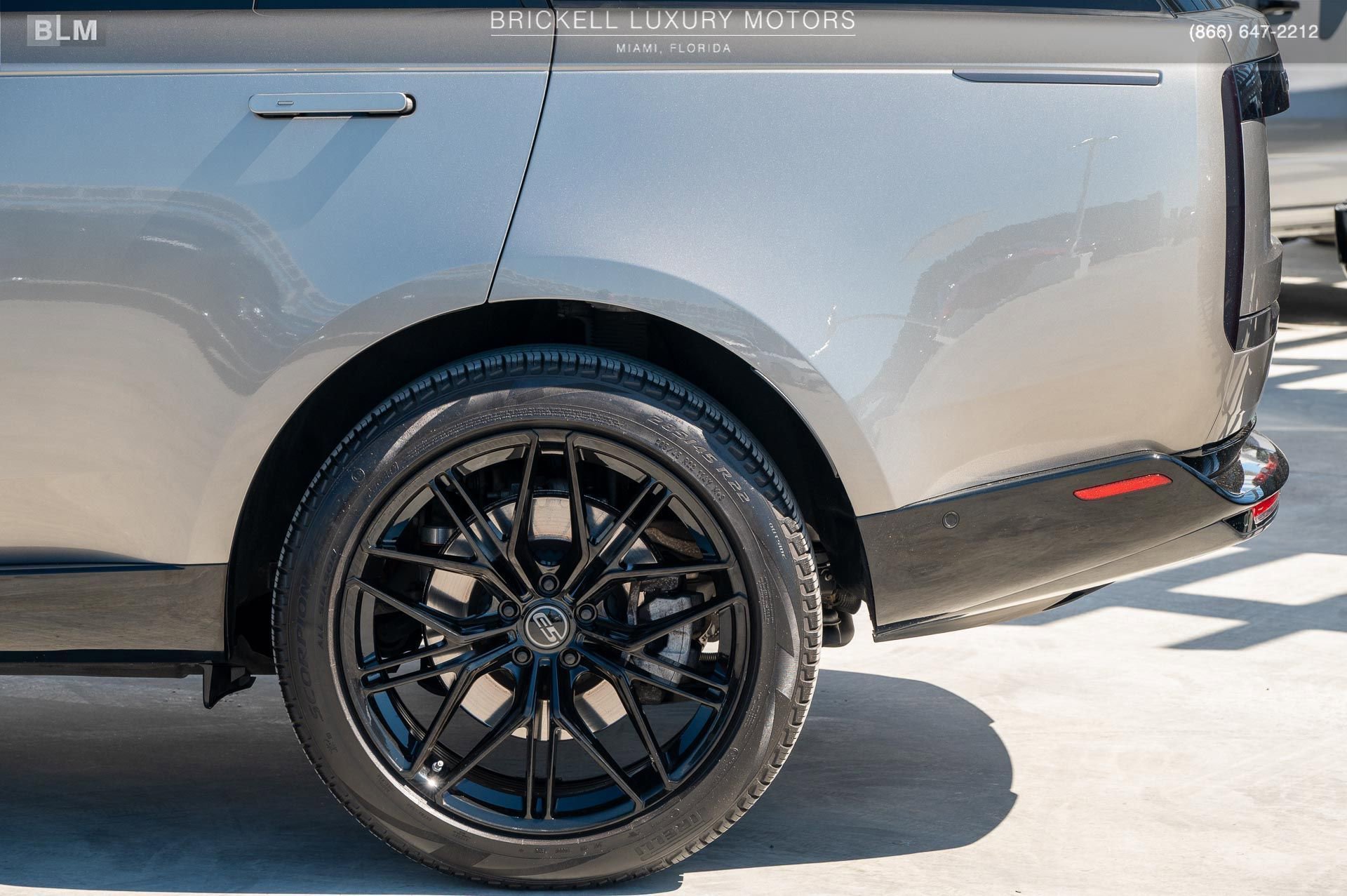 Used 2023 Land Rover Range Rover SE image 53