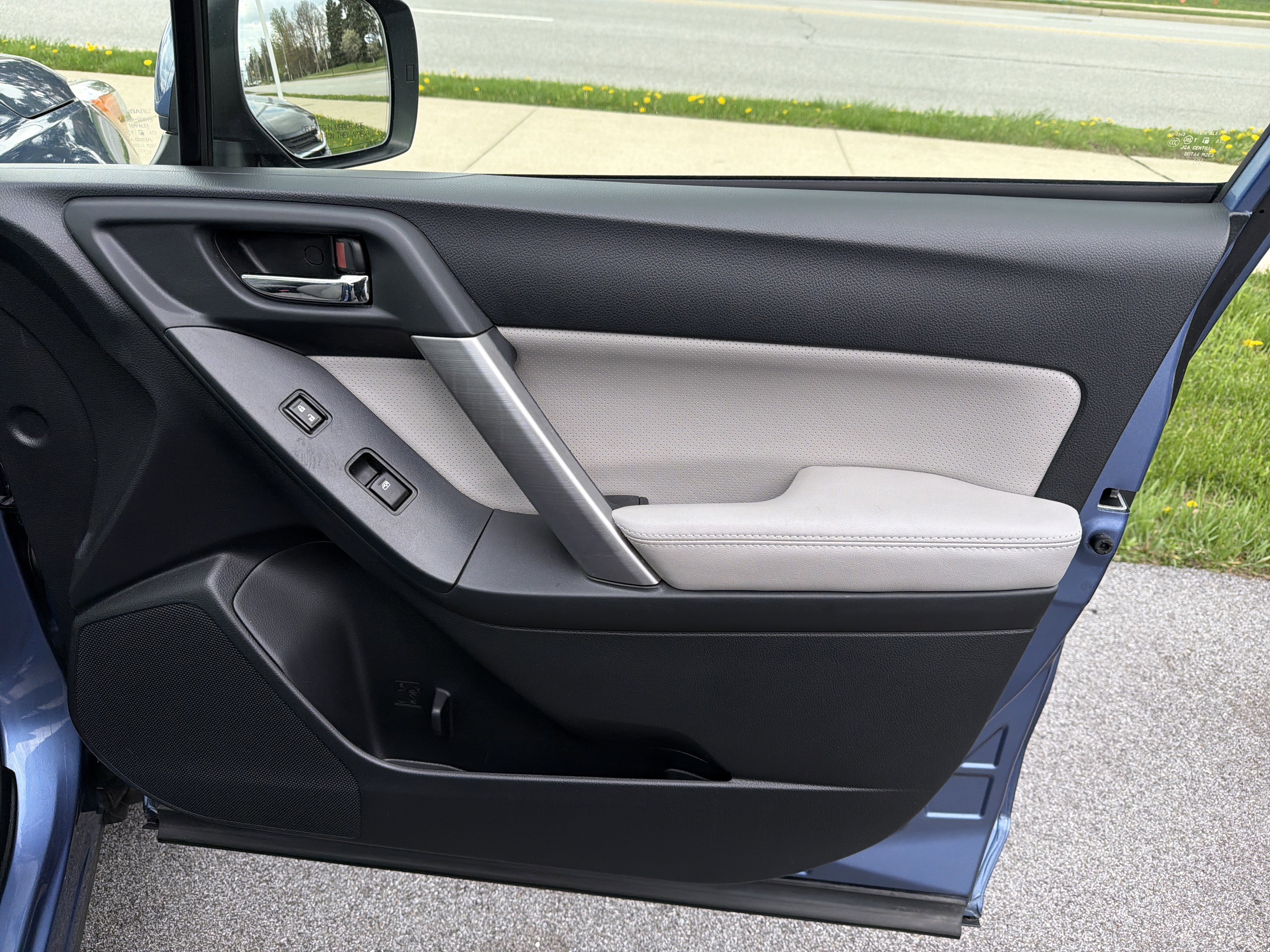 Used 2016 Subaru Forester 2.5i Limited image 57