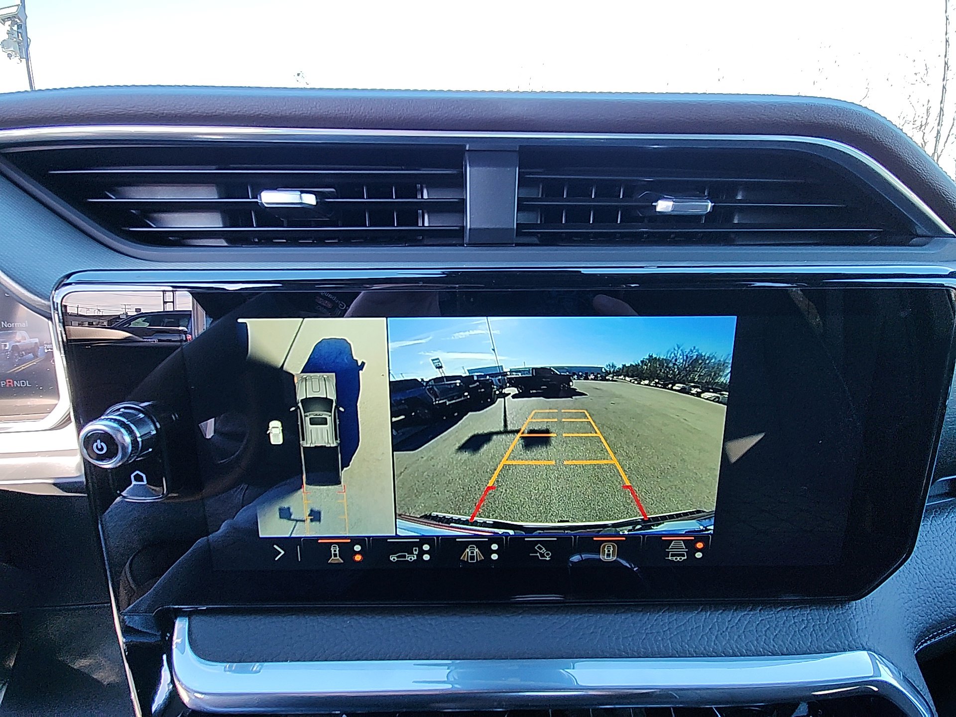 New 2026 GMC Sierra 2500 Denali image 24