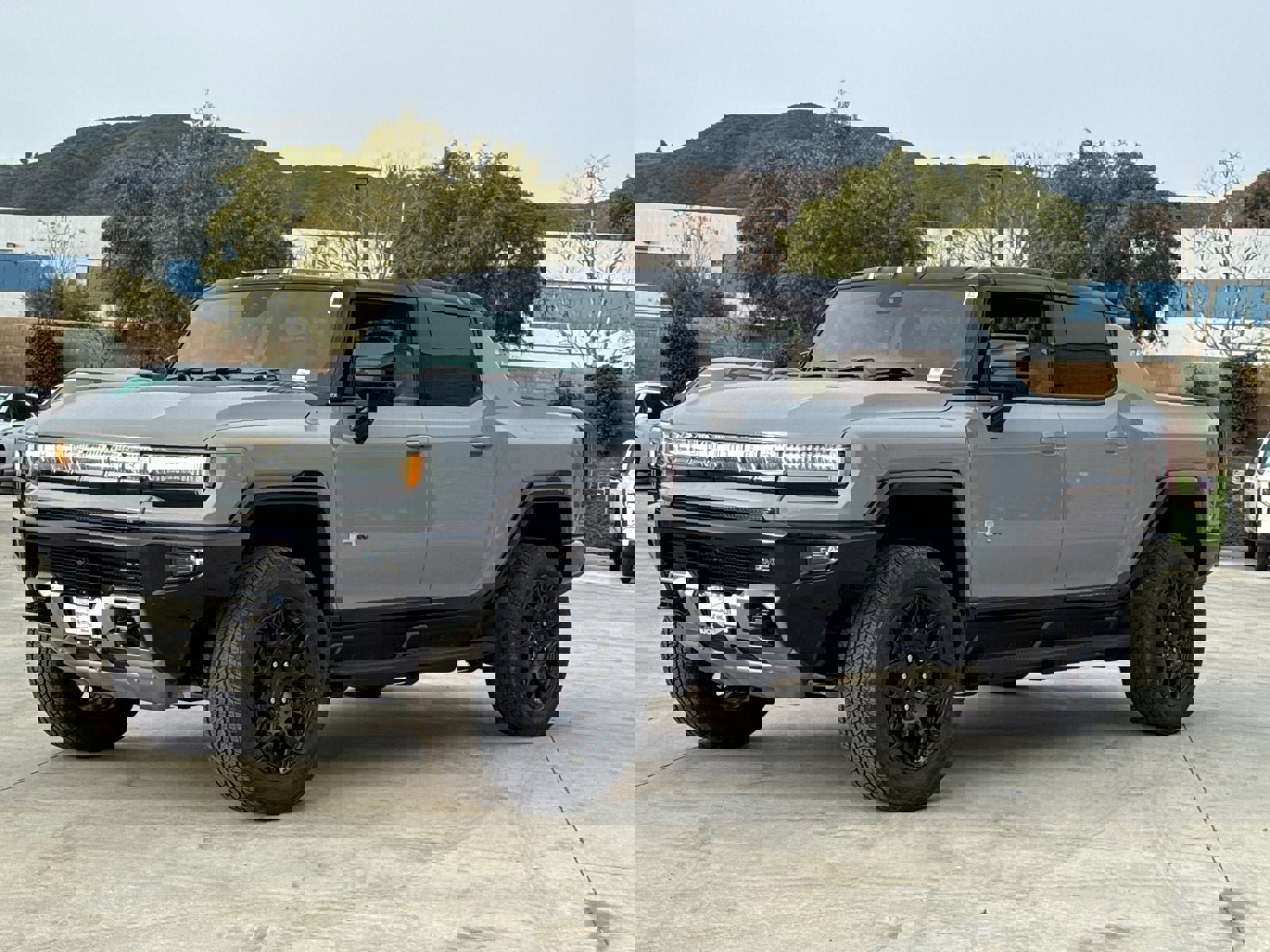 New 2026 GMC Hummer EV 4x4 Crew Cab image 4