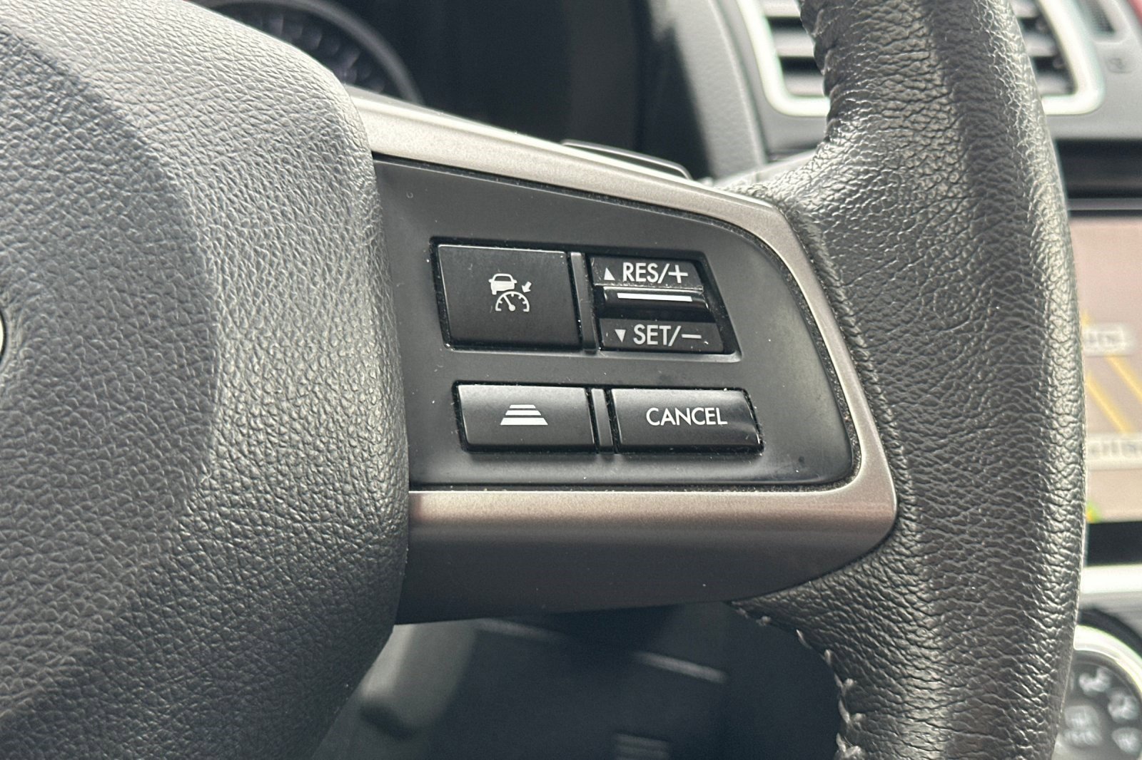 Used 2015 Subaru Crosstrek 2.0i Limited image 30