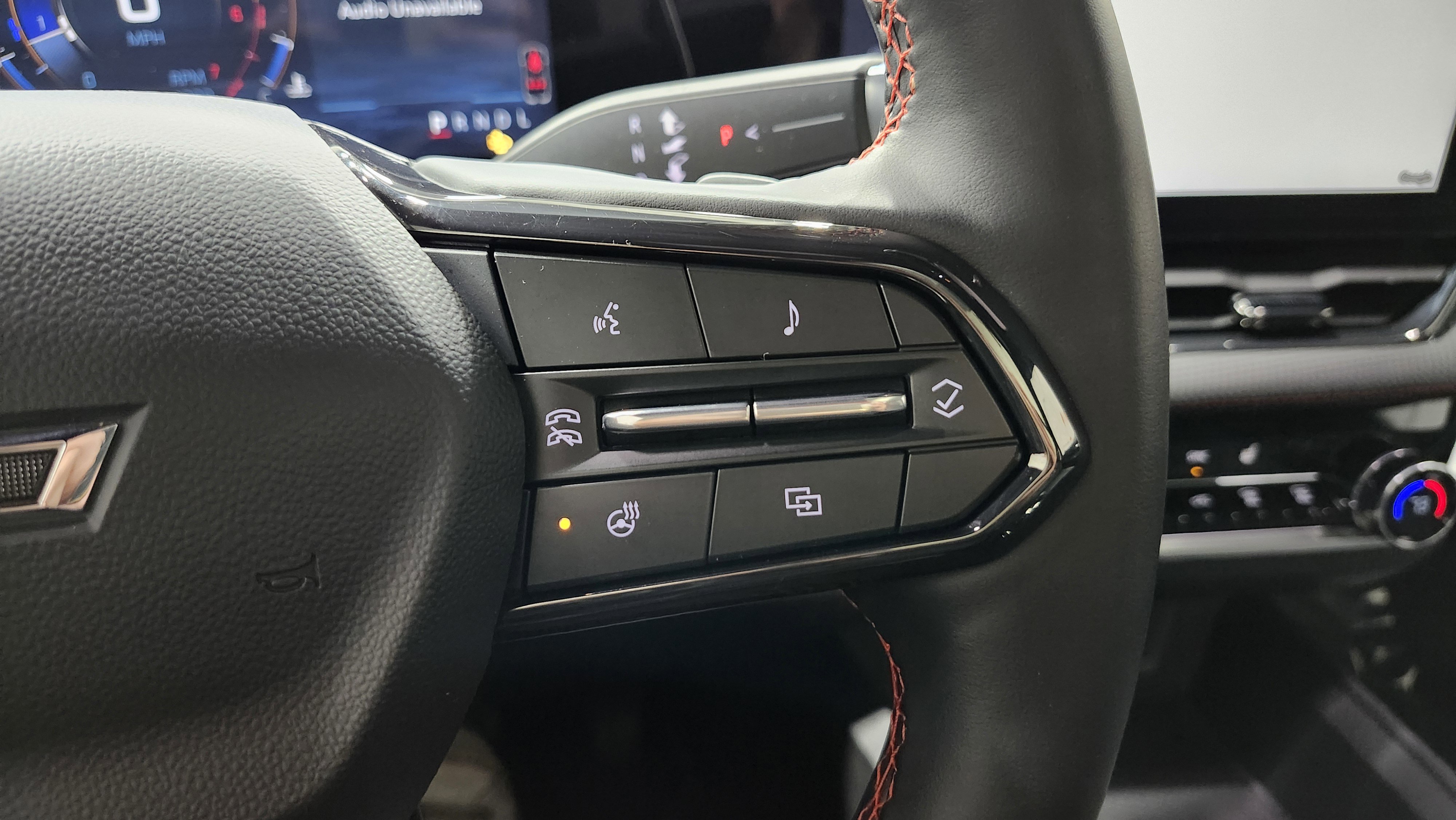 Used 2025 Chevrolet Equinox RS w/ Safety and Technology Package image 37