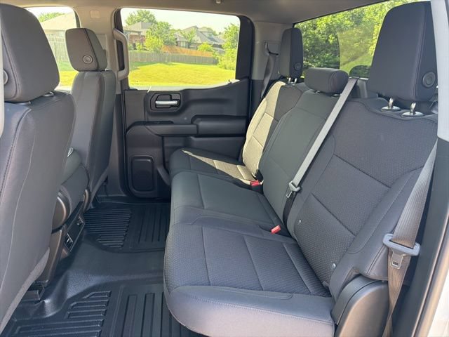 Used 2026 Chevrolet Silverado 1500 W/T w/ WT Value Package AWD/4WD image 18