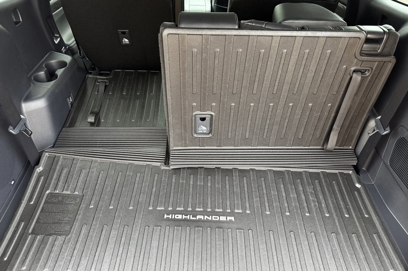 New 2026 Toyota Highlander Platinum AWD/4WD image 18