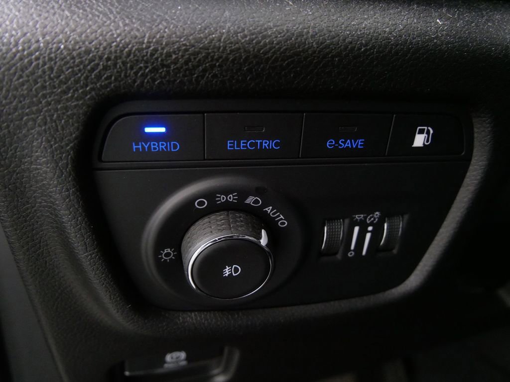 Used 2022 Jeep Grand Cherokee Limited 4xe image 16